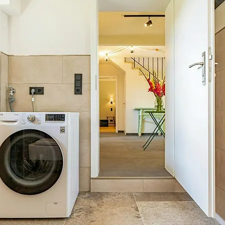 Country House Close To The Beach With Field Views *