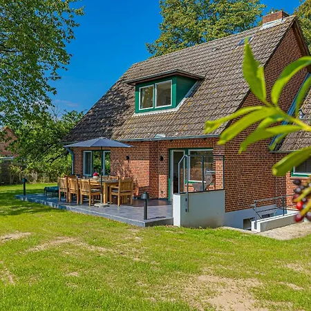 بيت للعطل Country House Close To The Beach With Field Views